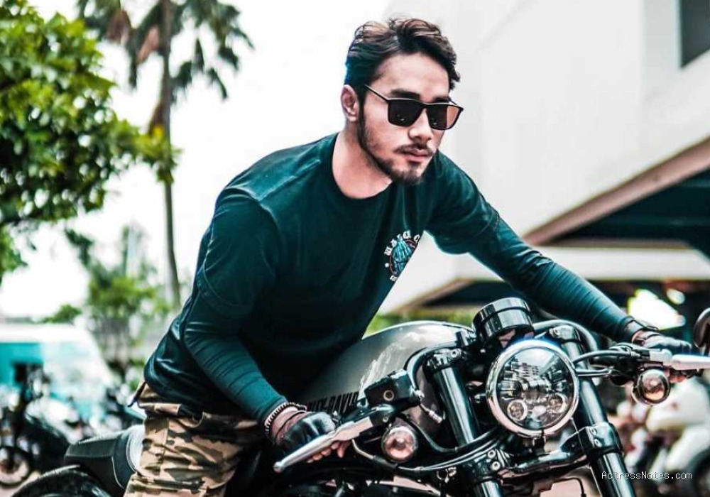 Biodata Achmad Megantara: Agama, Keluarga, Pacar, Fakta dan Karir
