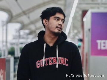 Biodata Adhi Sastro: Agama, Keluarga, Pacar, Fakta dan Karir