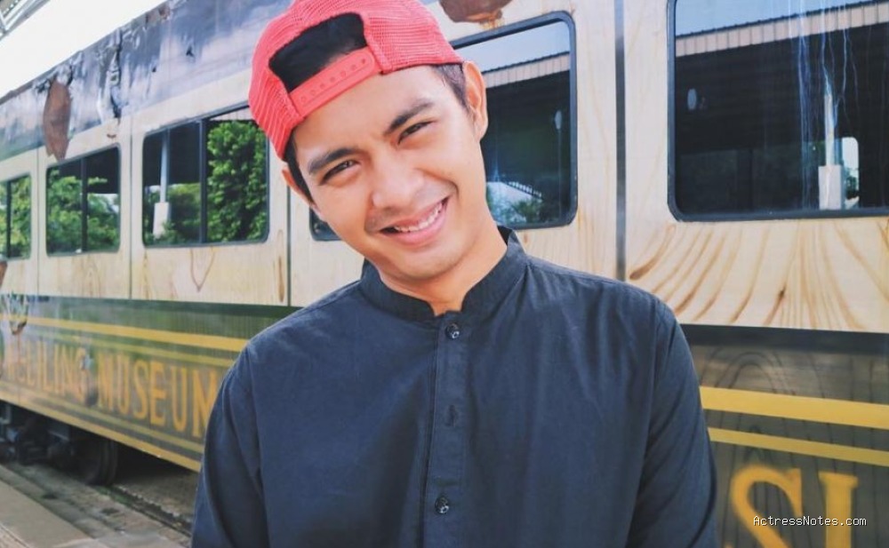 Biodata Adhi Sastro: Agama, Keluarga, Pacar, Fakta dan Karir