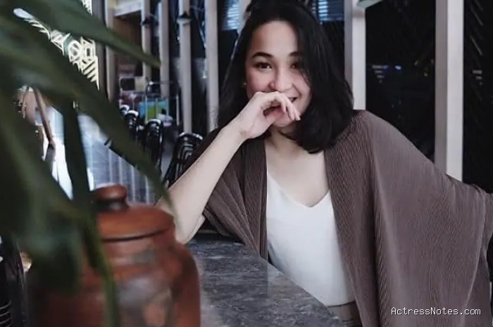 Agatha Pricilla: Biodata, Agama, Keluarga, Pacar, Fakta & Karir