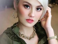 Agnes Monica: Biodata, Agama, Keluarga, Pacar, Fakta Karir
