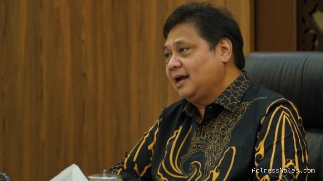 Biodata Airlangga Hartarto: Agama, Keluarga, Pasangan, Fakta dan Karir