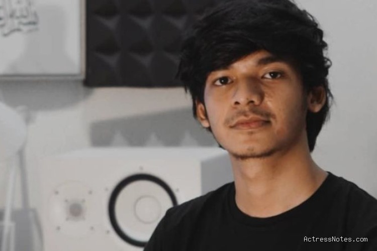 Biodata Alffy Rev: Agama, Keluarga, Pacar, Fakta dan Karir