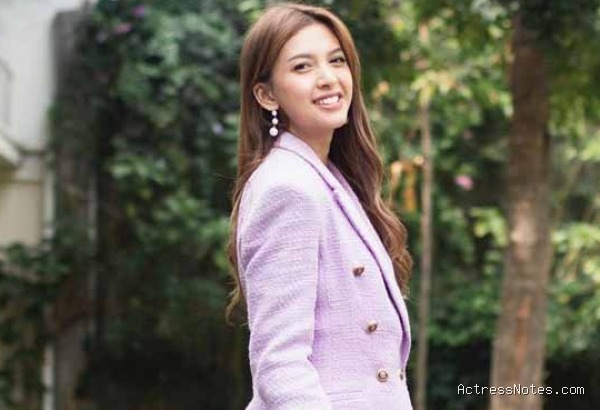 Biodata Alisia Rininta: Agama, Keluarga, Pacar, Fakta dan Karir