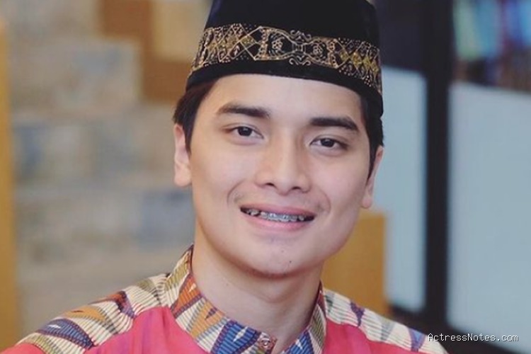Biodata Alvin Faiz: Agama, Keluarga, Pacar, Fakta dan Karir