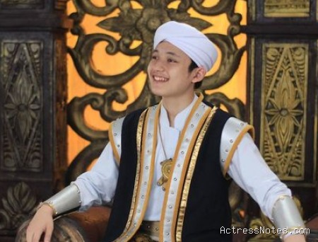 Biodata Alwi Assegaf: Agama, Keluarga, Pacar, Fakta dan Karir