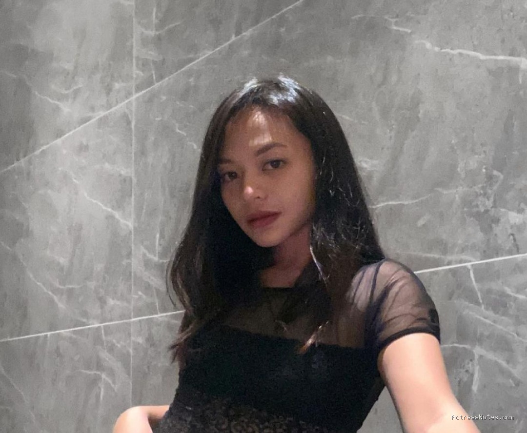 Biodata Amel Carla: Agama, Keluarga, Pacar, Fakta dan Karir