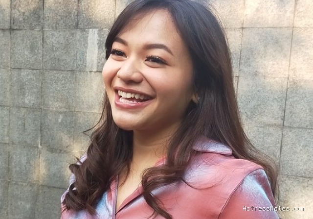 Amel Carla: Biodata Lengkap, Agama, Keluarga, Pacar, Fakta