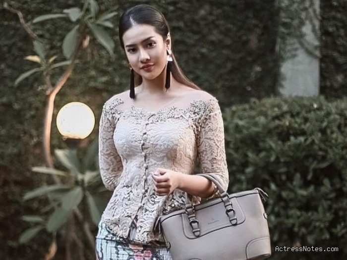 Biodata Anya Geraldine: Agama, Keluarga, Pacar, Fakta dan Karir