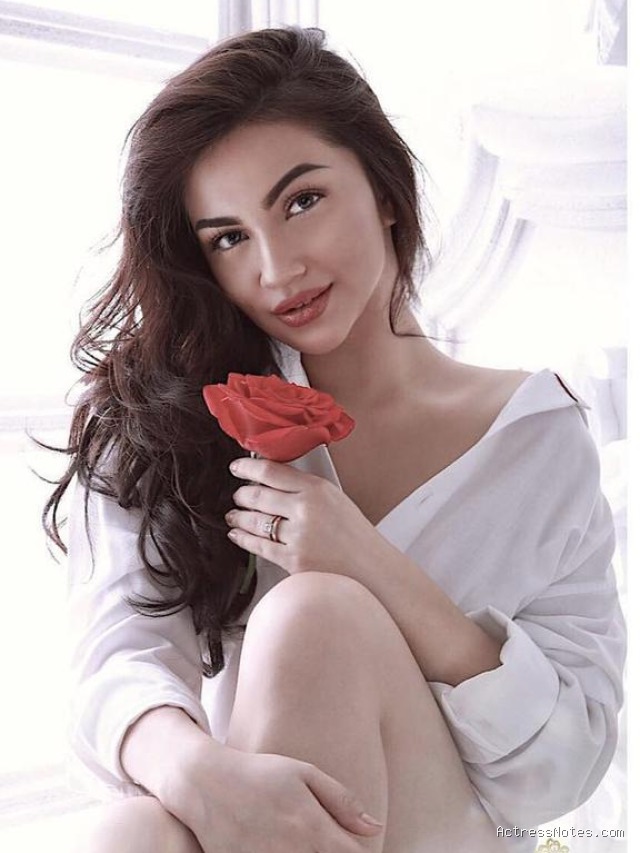 Biodata Ariel Tatum: Agama, Keluarga, Pacar, Fakta dan Karir
