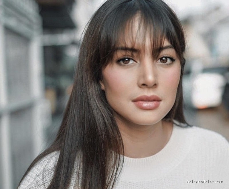 Biodata Aurelie Moeremans: Agama, Keluarga, Pacar, Fakta dan Karir
