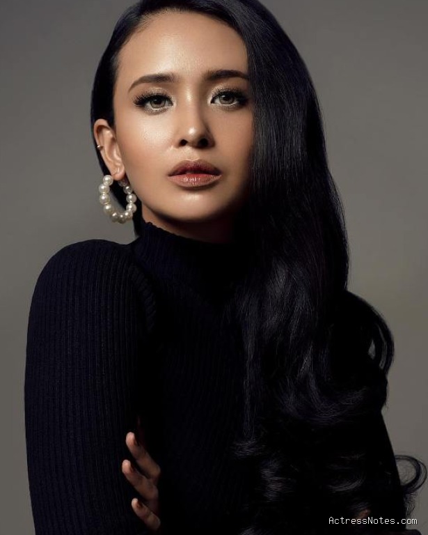 Biodata Ayushita: Agama, Keluarga, Pacar, Fakta dan Karir