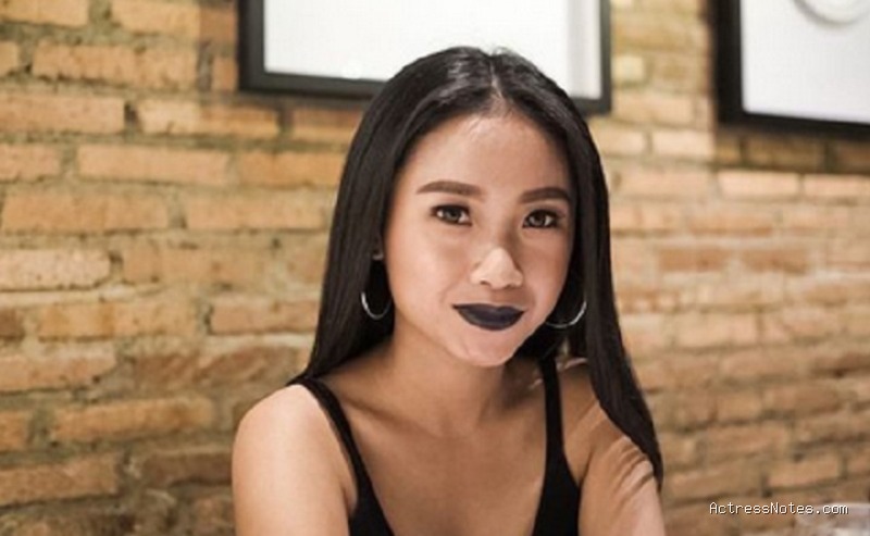 Biodata Ayya Renita: Agama, Keluarga, Pacar, dan Perjalanan Karir