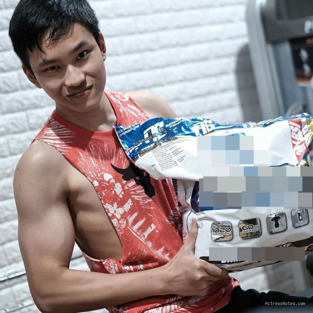 Biodata Azka Corbuzier: Agama, Keluarga, Pacar, dan Perjalanan Karir Biodata Azka Corbuzier: Agama, Keluarga, Pacar, dan Perjalanan Karir