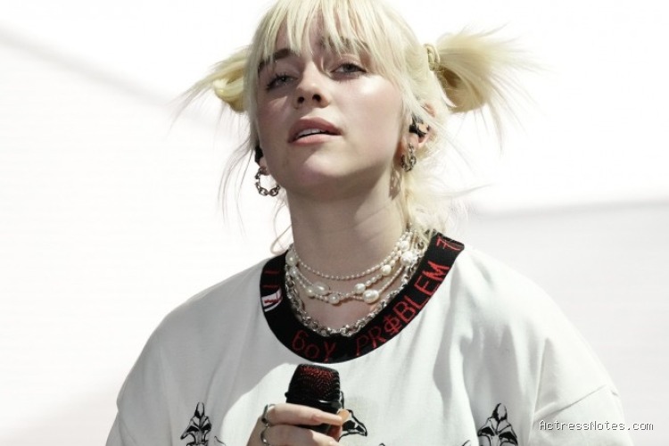 Biodata Billie Eilish: Agama, Keluarga, Pacar, Fakta dan Karir