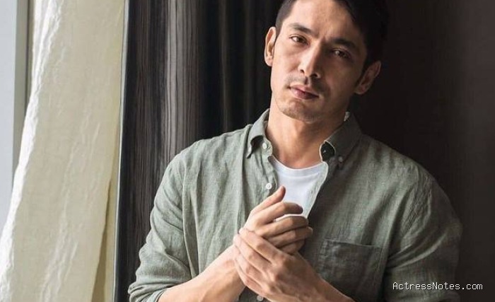 Biodata Abimana Aryasatya: Agama, Keluarga, Pacar, Fakta dan Karir