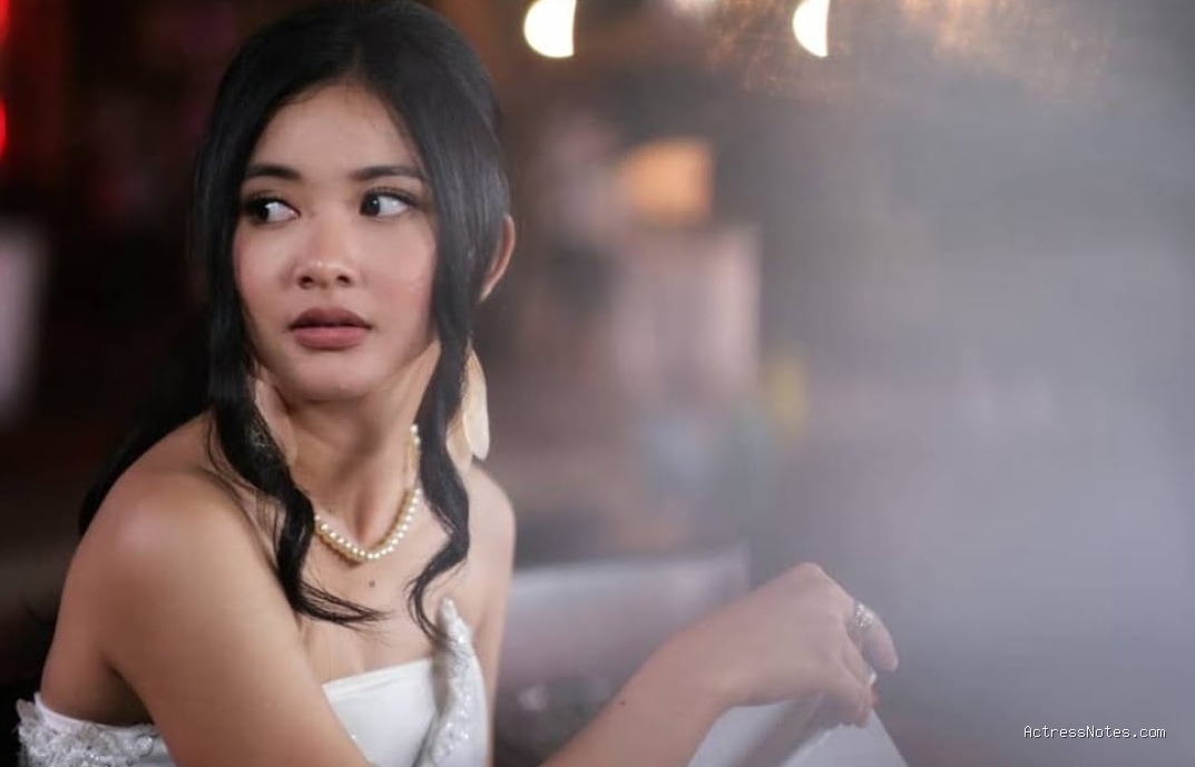 Biodata Adinda Azani: Agama, Keluarga, Pacar, Fakta dan Karir