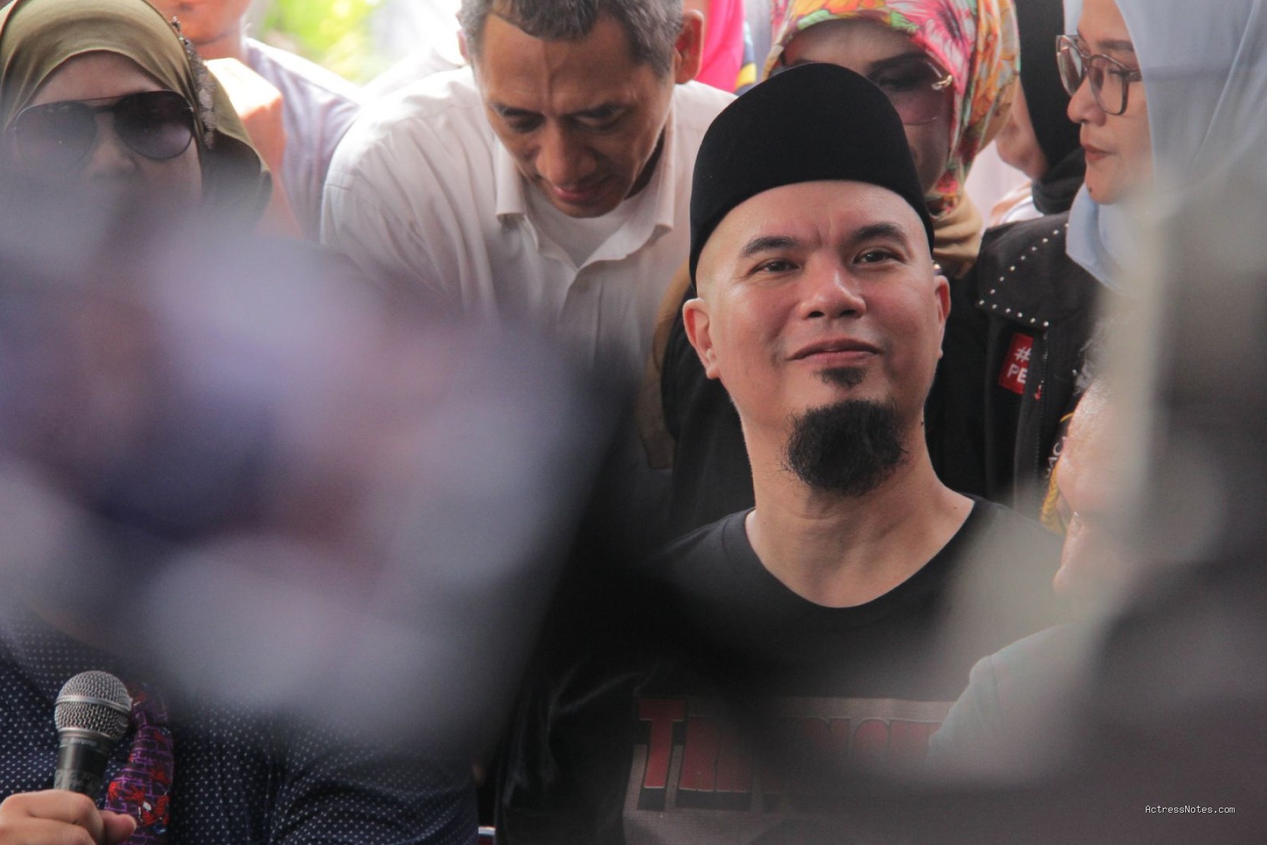 Biodata Ahmad Dhani: Agama, Keluarga, Pacar, Fakta dan Karir