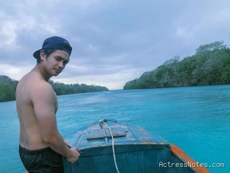 Biodata Ajun perwira: Agama, Keluarga, Pacar, Fakta dan Karir