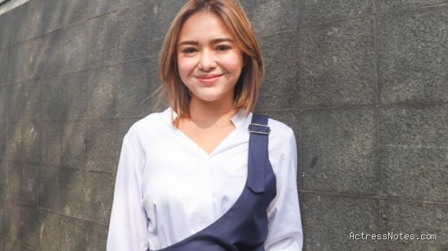 Biodata Amanda Manopo: Agama, Keluarga, Pacar, Fakta dan Karir