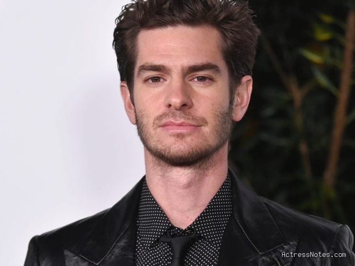 Biodata Andrew Garfield: Agama, Keluarga, Pacar, Fakta dan Karir