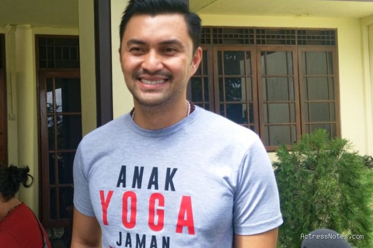 Biodata Anjasmara: Agama, Keluarga, Pacar, Fakta dan Karir