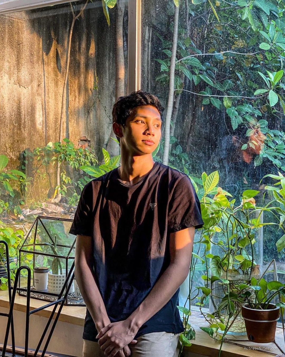 Biodata Arie Nugroho: Agama, Keluarga, Pacar, Fakta dan Karir