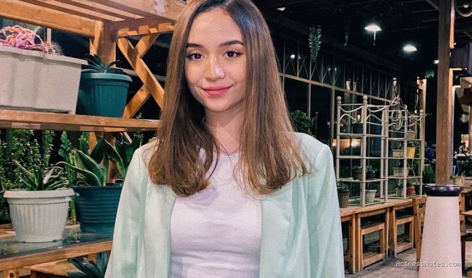 Biodata Asha Assuncao: Agama, Keluarga, Pacar, Fakta dan Karir Biodata Asha Assuncao: Agama, Keluarga, Pacar, Fakta dan Karir