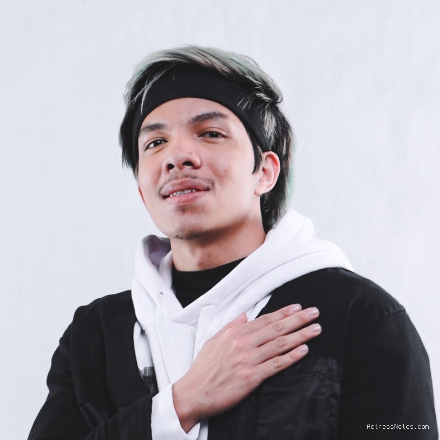 Biodata Atta Halilintar: Agama, Keluarga, Pacar, Fakta dan Karir Biodata Atta Halilintar: Agama, Keluarga, Pacar, Fakta dan Karir