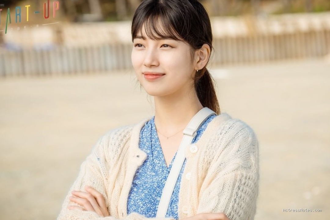 Biodata Bae Suzy: Agama, Keluarga, Pacar, dan Perjalanan Karir