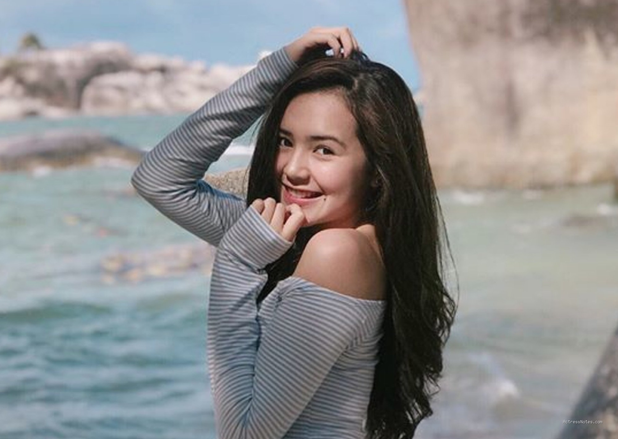 Biodata Beby Tsabina: Agama, Keluarga, Pacar, dan Perjalanan Karir
