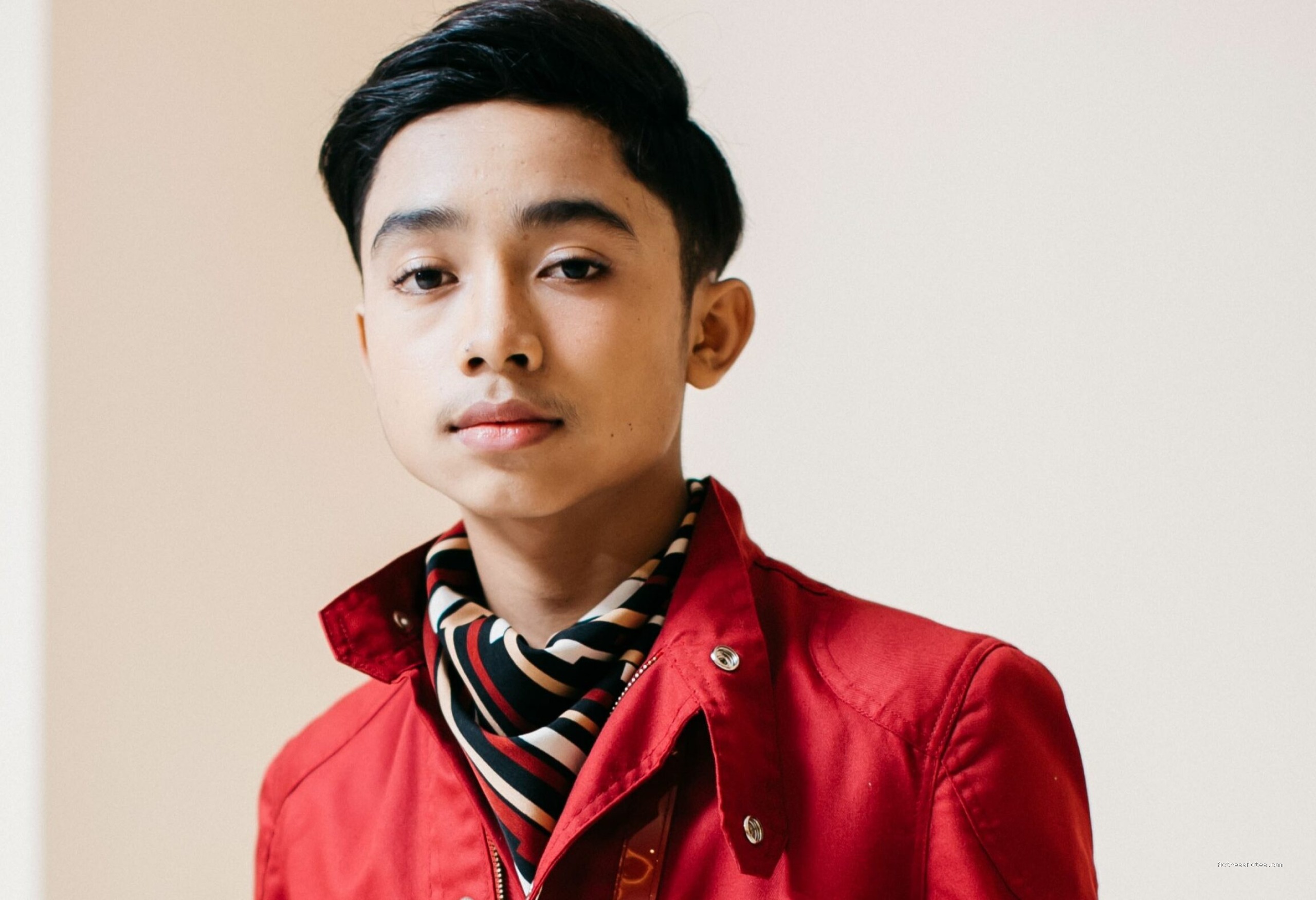 Biodata Betrand Peto: Agama, Keluarga, Pacar, dan Perjalanan Karir