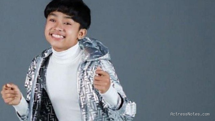 Biodata Betrand Peto: Agama, Keluarga, Pacar, dan Perjalanan Karir