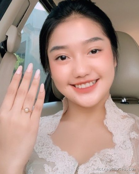 Biodata Chandrika Chika: Agama, Keluarga, Pacar, Fakta dan Karir