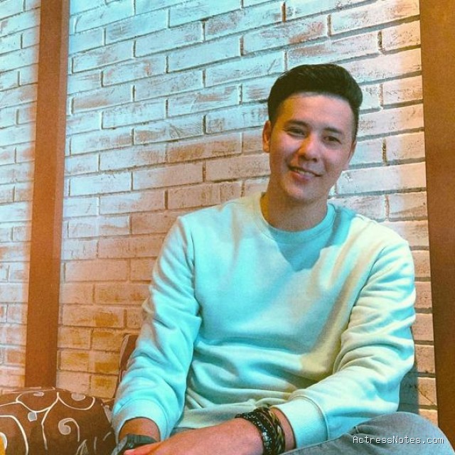 Biodata Chevra Papinka: Agama, Keluarga, Pacar, Fakta dan Karir