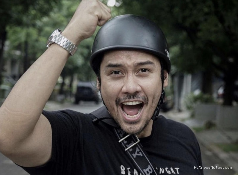 Biodata Chicco Jerikho: Agama, Keluarga, Pacar, Fakta dan Karir