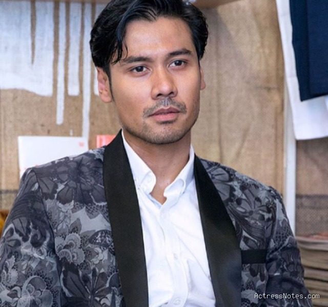Biodata Chicco Jerikho: Agama, Keluarga, Pacar, Fakta dan Karir