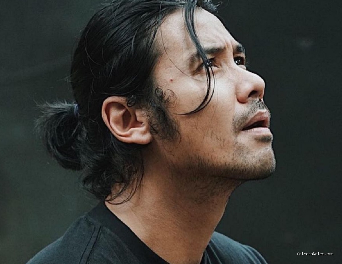Biodata Chicco Jerikho: Agama, Keluarga, Pacar, Fakta dan Karir