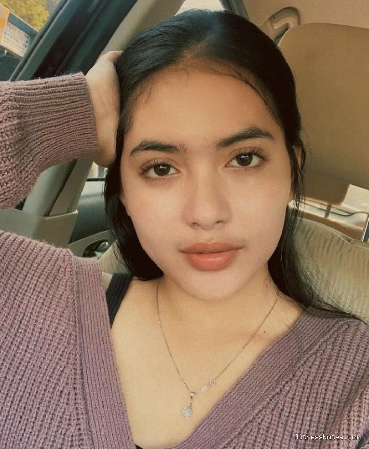 Biodata Cut Ara: Agama, Keluarga, Pacar, Karir & Fakta