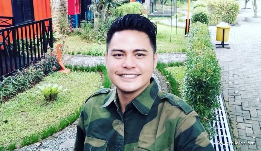 Biodata Galih Ginanjar: Agama, Keluarga, Pacar, Fakta dan Karir