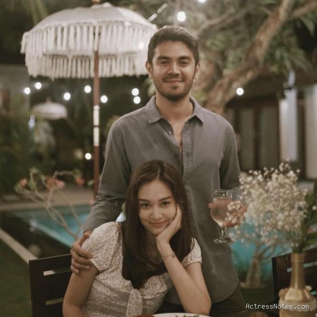 Biodata Bryan Mckenzie: Agama, Keluarga, Pacar, Fakta dan Karir