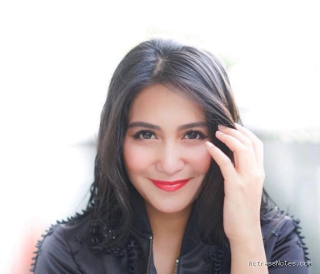 Caca Tengker: Biodata, Agama, Keluarga, Pacar, Karir & Fakta