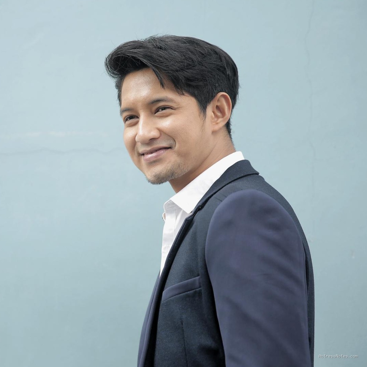 Biodata Chand Kelvin: Agama, Keluarga, Pacar, Fakta dan Karir