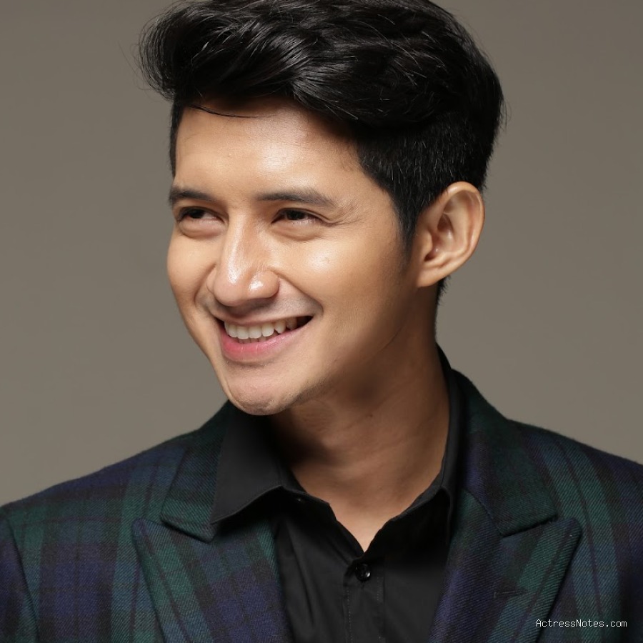 Chand Kelvin Biodata: Agama, Keluarga, Pacar, Fakta & Karir