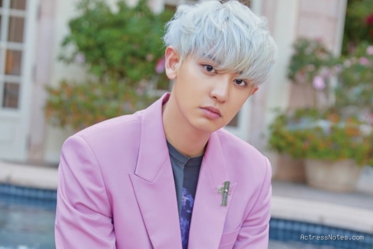 Biodata Chanyeol Exo: Agama, Keluarga, Pacar, Fakta dan Karir