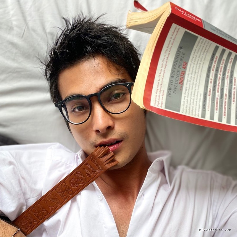 Biodata Cinta Brian: Agama, Keluarga, Pacar, Fakta dan Karir