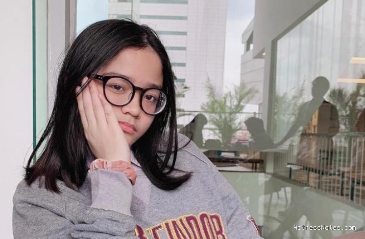 Biodata Cinta Kuya: Agama, Keluarga, Pacar, dan Perjalanan Karir