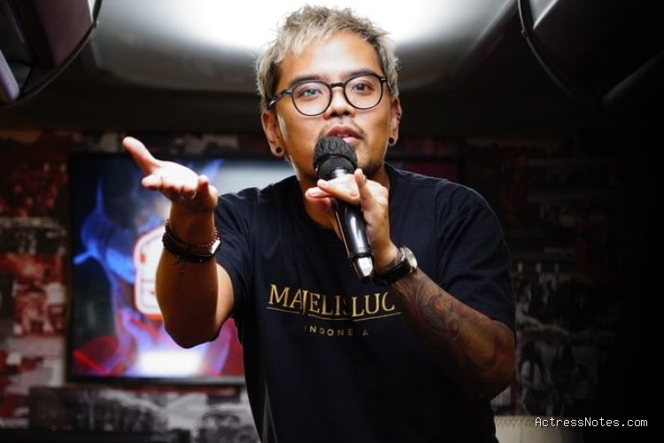 Biodata Coki Pardede: Agama, Keluarga, Pacar, Fakta dan Karir