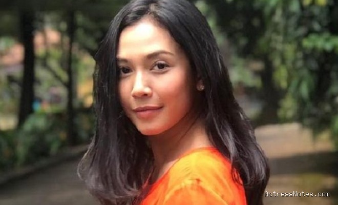 Biodata Dea Lestari: Agama, Keluarga, Pacar, Fakta dan Karir