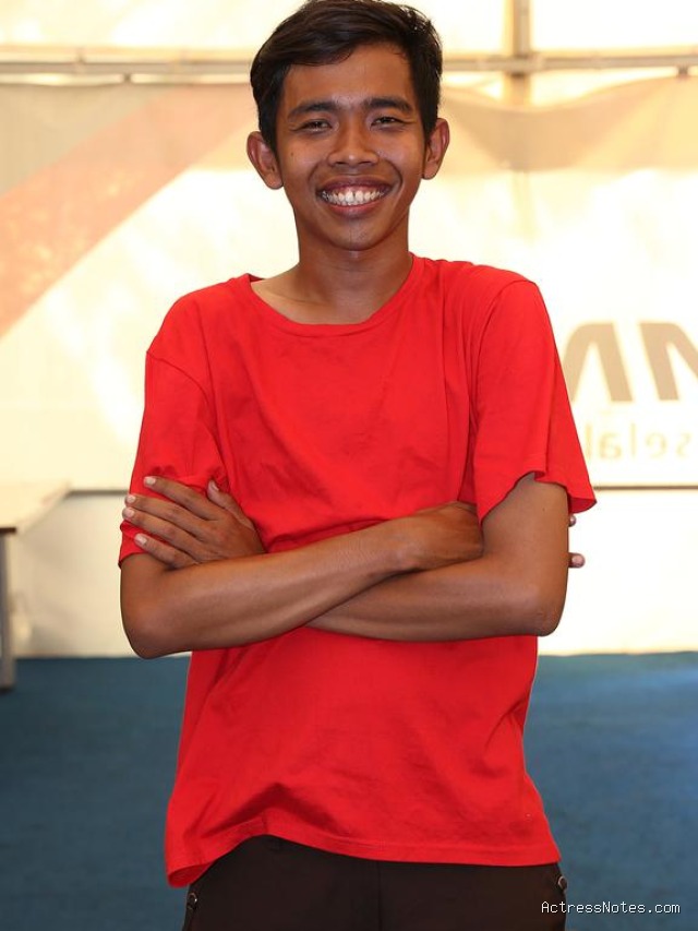 Biodata Dede Sunandar: Agama, Keluarga, Pacar, Fakta dan Karir